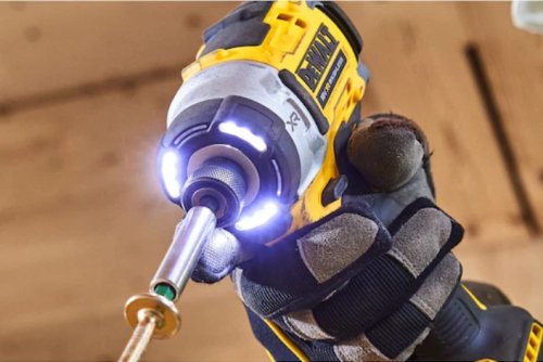 Avvitatore a impulsi 1/4" Dewalt DCF860NT-XJ 18V Brushless (fornito senza batteria)